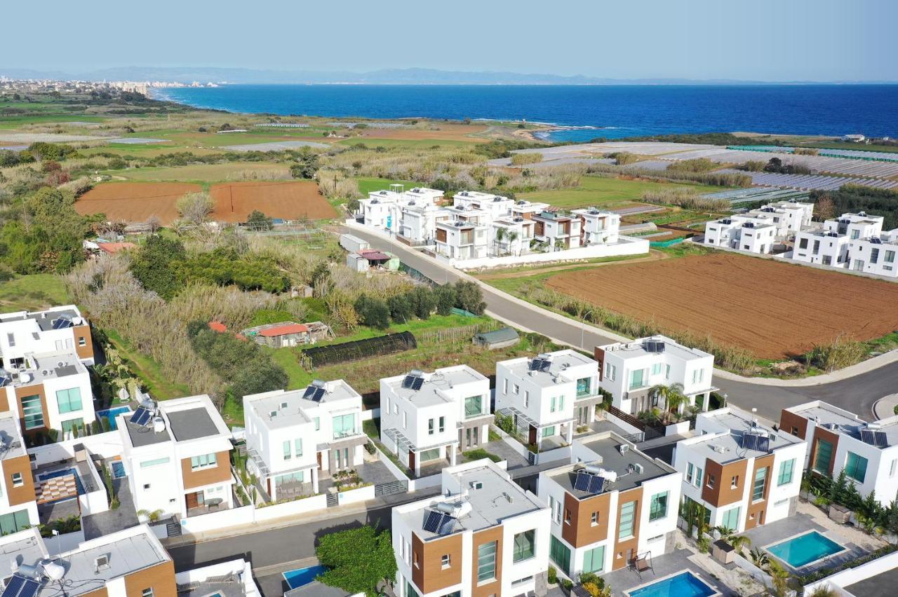 Villa Carmen Protaras Bagian luar foto