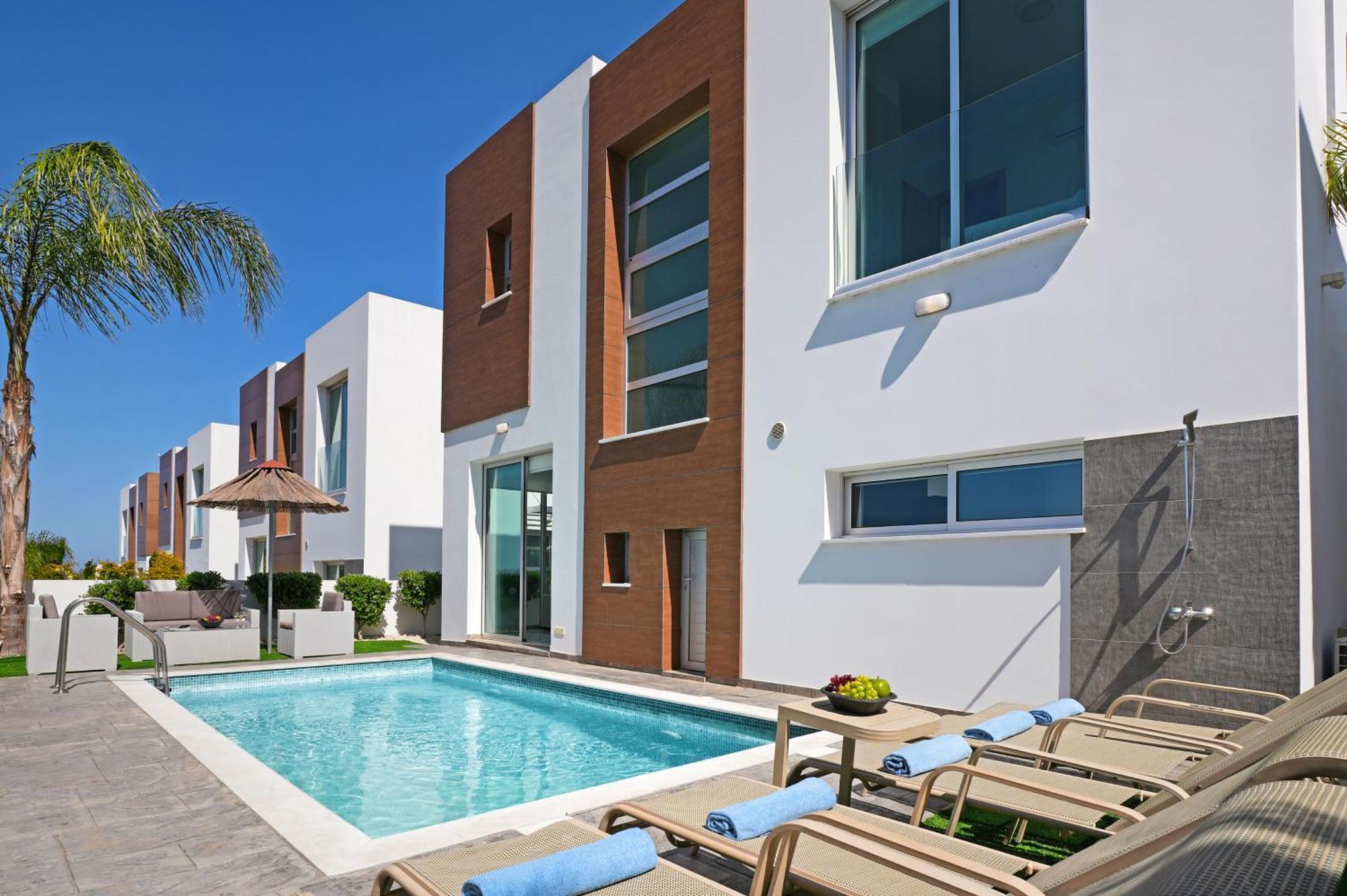 Villa Carmen Protaras Bagian luar foto