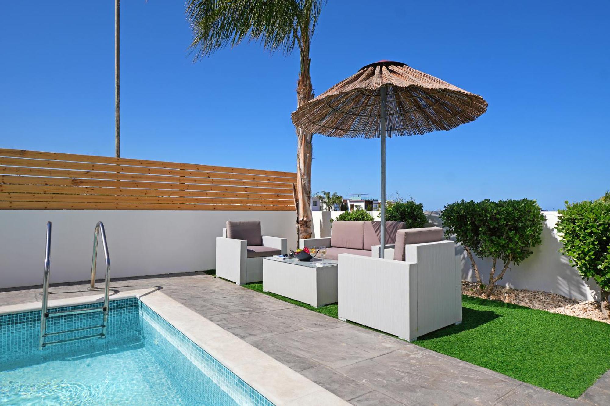 Villa Carmen Protaras Bagian luar foto