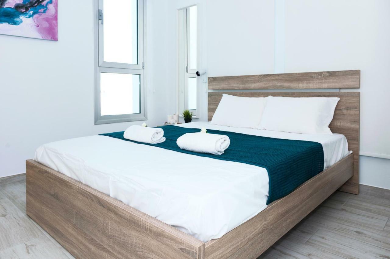 Villa Carmen Protaras Bagian luar foto