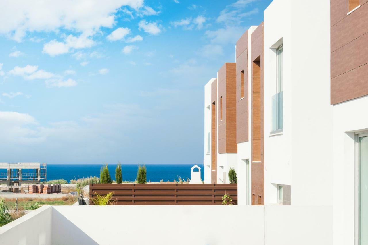 Villa Carmen Protaras Bagian luar foto